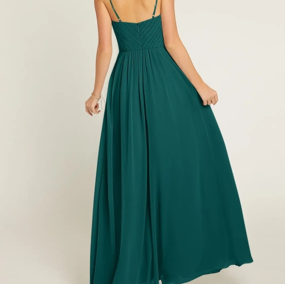 Gown dress (for wedding, party, events ) - Picture 3 of 6